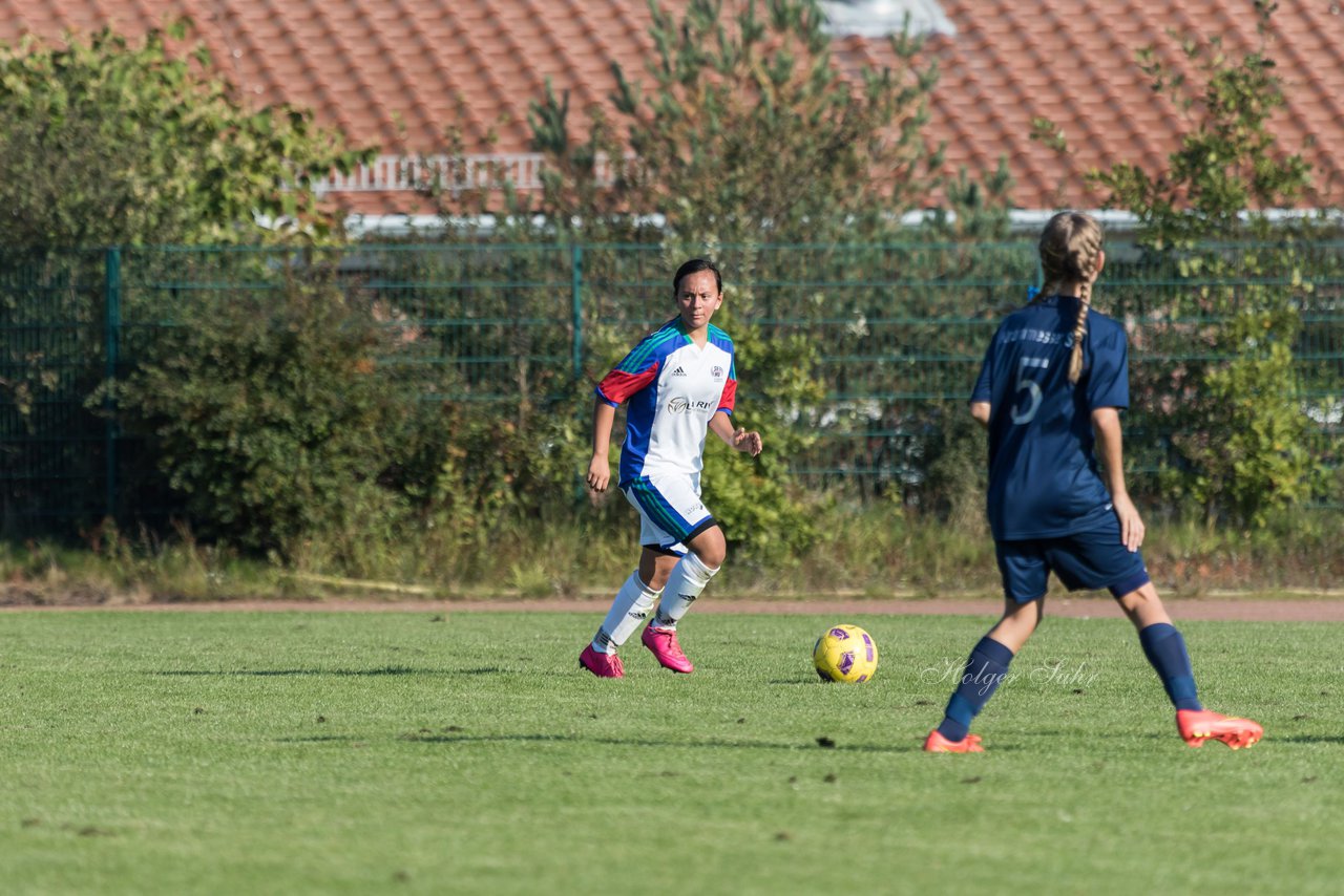 Bild 424 - B-Juniorinnen Krummesser SV - SV Henstedt Ulzburg : Ergebnis: 0:3